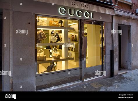 gucci online italia|Gucci online boutique.